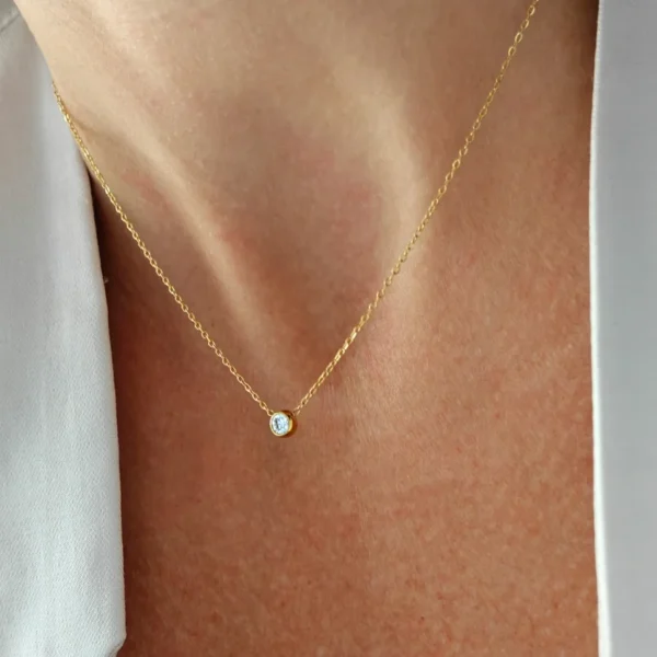 Single Crystal necklace