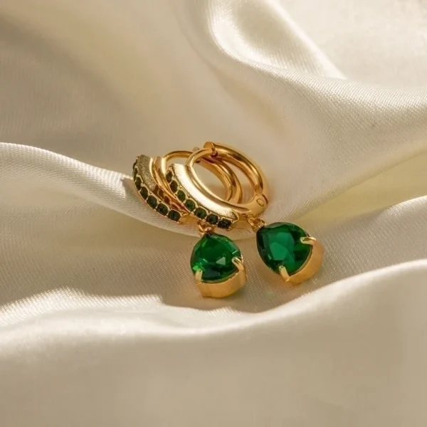 Emerald green earrings